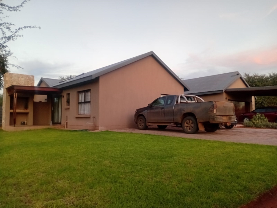 5 Bedroom Property for Sale in Kathu Northern Cape